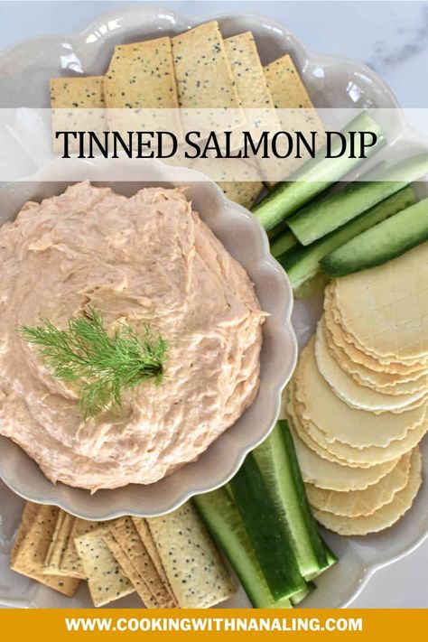 Canned Salmon Dip, Pink Salmon Recipes, Salmon Dip Recipes, Salmon Dip, Smoked Salmon Dip, Salmon Cream Cheese, Sour Cream Dip, Hot Crab Dip, Canned Salmon