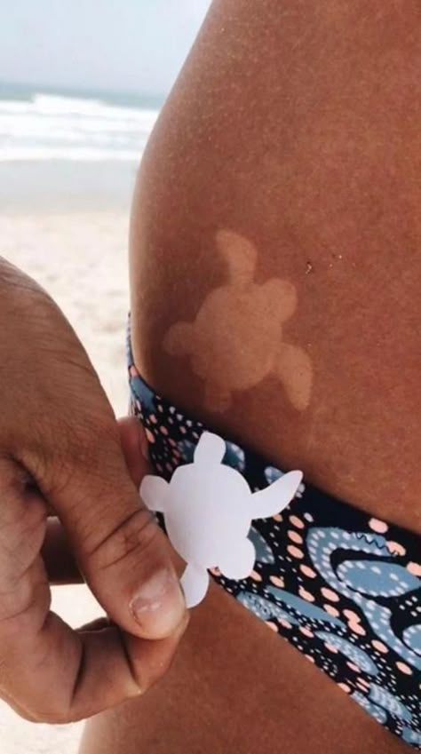 Check out this sea turtle-shaped tanning sticker for spray tanning that leaves a cute, untanned pattern on your skin - a fun way to spice up your tan 👙🐢 #tanningstickerz #spraytanstickers #spraytanartists Link In Profile @tanningstickerz Sun Tan Tattoos, Tanning Stickers, Tanning Tattoos, Friend Bucket List, Hipster Photography, Best Friend Bucket List, Tanning Routine, Tan Tattoo, Things To Do In Summer