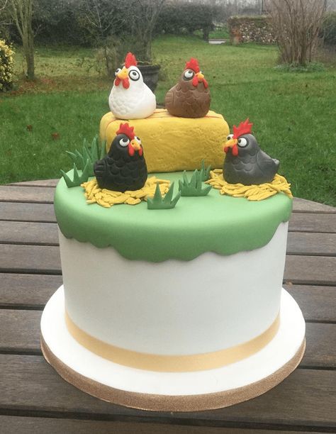 Chicken Cake Design Images (Chicken Birthday Cake Ideas) Rooster Cake Ideas, Farm Cake Ideas For Men, Chicken Birthday Cake Ideas, Chicken Themed Birthday Cake, Fondant Chicken, Cake Chicken, How To Make A Chicken Cake, Chicken Cupcakes Ideas, Chicken Coop Cake