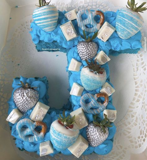 Blue Vibes 💙 Instagram: Saavissweets J Cake, J Name, J Names, Cake Lettering, Blue Vibes, Name Cake, Birthday Idea, Letter J, Hanukkah Wreath