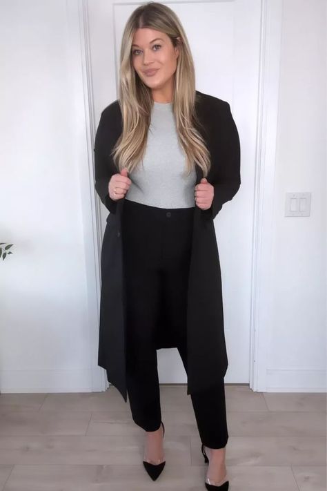 Office Outfits Women Curvy, Elegant Office Outfit, Business Casual Outfits Winter, Smart Casual Work Outfit Women, Office Clothes, Dressy Casual Outfits, Office Casual Outfit, Office Outfits Women, Business Casual Outfits For Work