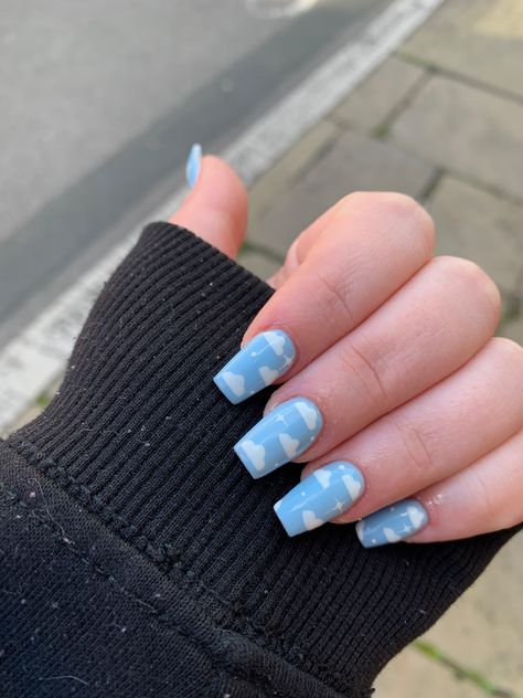 Gel Nail Designs Blue, Cute Short Acrylic Nails Light Blue, Cute Blue Acrylic Nails, Blue Cloud Nails Short, Acrylic Nail Designs Clouds, Cute Short Acrylic Nails Blue Butterfly, Butterfly And Clouds Nails, Clouds And Butterflies Nails, Girls Nail Designs