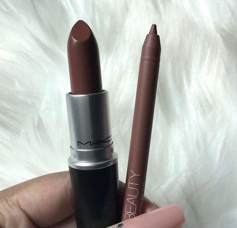 Huda Beauty Lip Liner, Brown Lip Liner, Huda Beauty Lip, Mac Lipstick, Warm Brown, Makeup Skin Care, Lip Liner, Huda Beauty, Skin Makeup