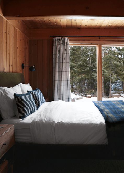 Grey Cabin Interior, Mountain Cabin Interiors Lodge Style, Winter Cabin Interior Design, Wood Panel Cabin, California Cabin Interior, Northern Cabin Decor, Cabin Primary Bedroom, Adirondack Cabin Interior, Scottish Cabin Interior