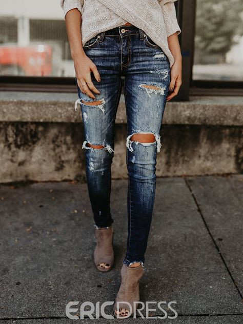 Slim Mom Jeans, Mama Jeans, Ripped Jeans Women, Denim Jeans Ripped, Black Sky, Moda Jeans, Outfit Jeans, Jeans Mom, Outfit Trends