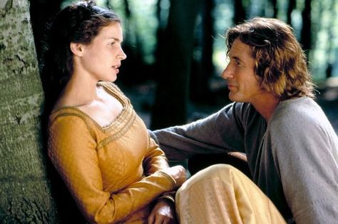 First Knight 1995 - Julia Ormond and Richard Gere Camelot Movie, Lancelot And Guinevere, Morgana Le Fay, Julia Ormond, Rei Arthur, Art Muse, Roi Arthur, First Knight, A Writer's Life