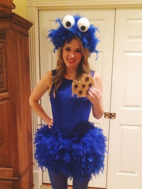 Diy Cookie Monster Costume, Monster Costume Diy, Cookie Monster Halloween Costume, Monster Cookies Halloween, Karneval Diy, Cookie Monster Costume, Cookie Costume, Meme Costume, Thema Party