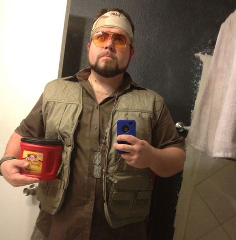 big lebowski walter halloween costumes..haha yes!! Mullet Halloween Costume Ideas, Men’s Halloween Costumes 2024 Funny, Funny Male Halloween Costumes, Halloween Costumes Men Funny, Mens Costumes Halloween, Men’s Halloween Costumes Easy, Big Lebowski Costume, Best Mens Costumes, Walter Sobchak