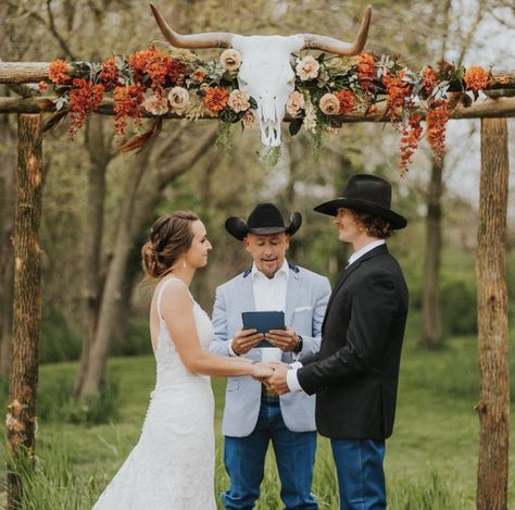 Longhorn Skull Wedding Arch, Longhorn Wedding Arch, Bull Skull Wedding Decor, Cow Skull Wedding Arch, Cow Skull Wedding Guest Book, Western Wedding Arches, Cow Skull Wedding Decor, Cow Skull Wedding, Skull Wedding Decor