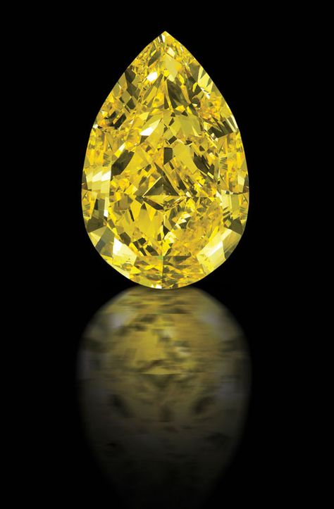 110 carat The Cora Sun Drop Diamond Most Expensive Diamond, Expensive Diamond, Rocks And Gems, Crown Jewels, Mellow Yellow, Shades Of Yellow, Gems And Minerals, Gems Jewelry, Happy Colors