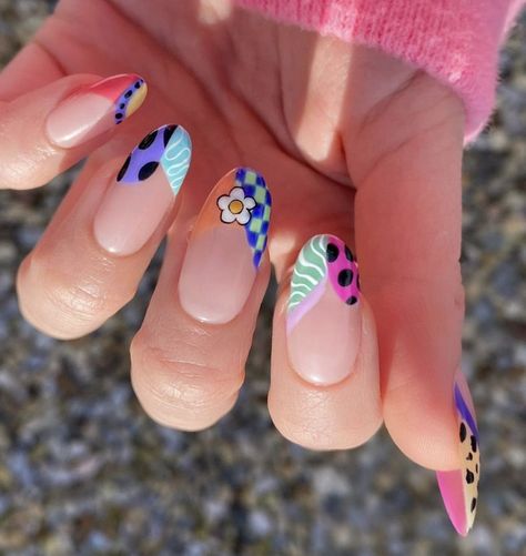 40 Beautiful Mother's Day Nail Ideas for the Fashionable Mom 2023 Mothers Day Nails, Hippie Nails, Shellac Nails, Spring Nail Art, Spring Nail, Fabulous Nails, Nail Designs Spring, Dream Nails, Funky Nails