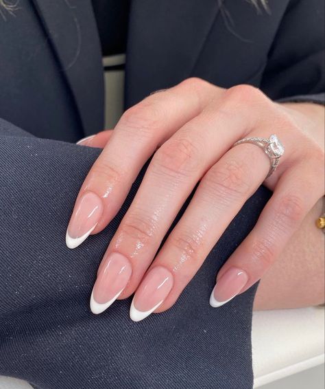 French Tip Bridal Nails Almond, Acrylic Nails Small Nail Bed, Subtle Graduation Nails, Narrow French Tip Nails, Sixth Form Nails, Bridal French Tip Nails, Dainty French Tip Nails, Slim French Tip Nails, Faded French Tip