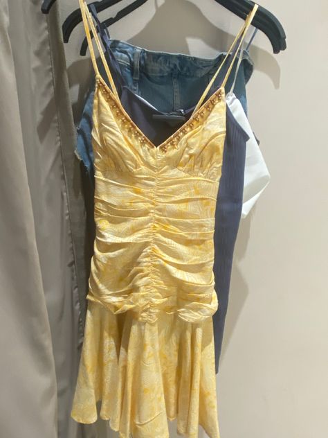 Zara Dress Yellow, Zara Yellow Dress, Dresses Aesthetic, Fashion Aesthetic, Zara Dresses, Yellow Dress, Dream Closet, Summer Fashion, Zara