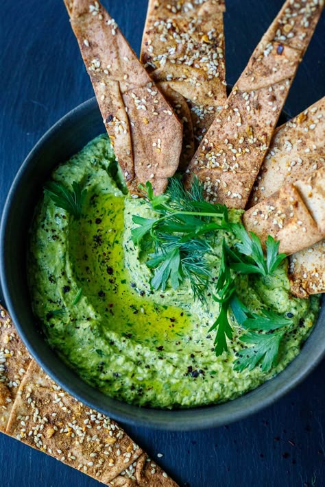 Easy Healthy Dips And Appetizers, Herb Appetizers, Vegan Dips For Parties, Healthy Dips And Appetizers, Party Healthy Snacks, Courgette Dip, Vegetarian Recipes Appetizers, Dips Vegetarian, Healthy Tapas