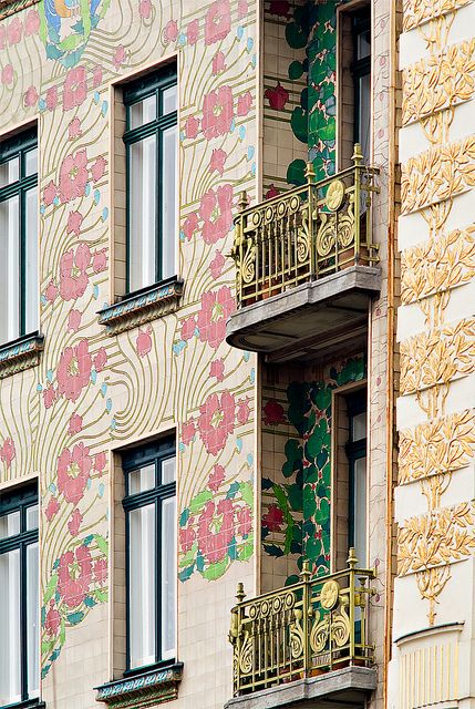 AD Classics: Majolikahaus / Otto Wagner | ArchDaily Viennese Secession, Hans Poelzig, Art Nouveau Arquitectura, Vienna Style, Otto Wagner, Vienna Secession, Art Nouveau Architecture, Trendy Art, Art Nouveau Design