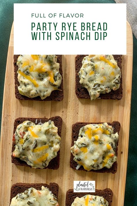 These tasty cocktail rye bread appetizers with spinach dip are so easy, they will become your new go-to appetizers. You may have heard them called mini pizza appetizers, party pizzas, hanky panky appetizers, or sausage toasts when you were younger. These 10 minute rye bread appetizers are great for football party foods, Christmas party foods, potluck foods, etc. as you can make ahead for the most part. This spinach dip appetizer is impressive! via @PlantedinArkansas Cocktail Bread Recipes, Melba Toast Appetizers, Small Rye Bread Appetizers, Small Bread Appetizers, Pumpernickel Cocktail Bread Appetizers, Rye Bread Appetizers, Cocktail Rye Bread, Cocktail Rye Bread Recipes, Party Bread Appetizers