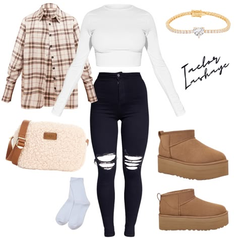 Outfit Ideas For Ugg Boots, High Top Uggs Outfit, Flannel Outfits With Uggs, What To Wear With Ugg Boots, Low Top Uggs Outfits, Cute Winter Ugg Outfits, Ugh Ankle Boots Outfit, Style Ugg Boots, Winter Outfits With Ugg Boots