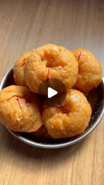 Quick Sweet Recipes Indian, Badhusha Recipe, Sweet Dish Recipes Indian, Sweets Recipes Indian, Badusha Recipe, Indian Sweets Recipes, Balushahi Recipe, Saffron Oil, Burfi Recipe