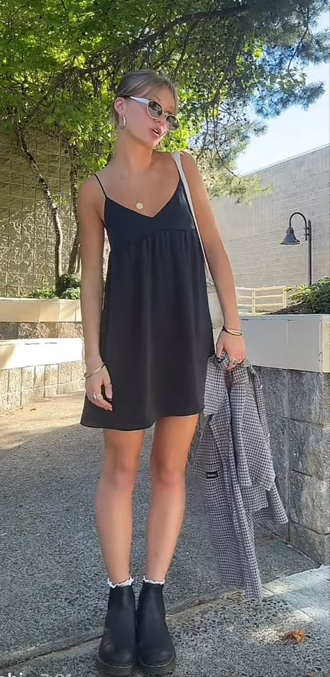 Skater Dress Aesthetic, Mini Dress With Shorts, Casual Black Dress Aesthetic, Aritzia Lover Dress, Black And White Photoshoot Outfit, Flannel Spring Outfits, See You Monday Dress, Black Mini Dress Summer, Dress Down A Dress Casual