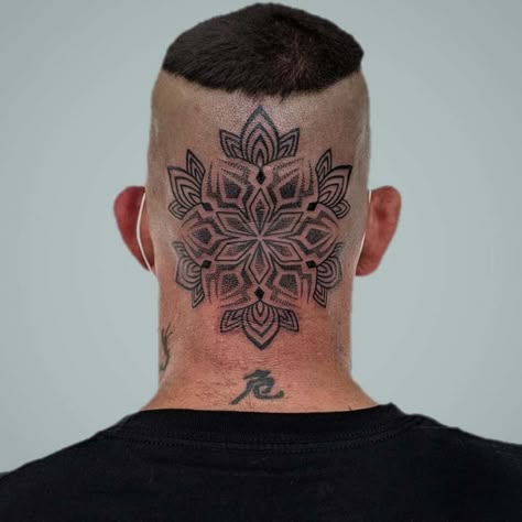 75 Best Tattoo Placement Ideas for Inspiration - Saved Tattoo Back Head Tattoo Men, Back Head Tattoo, Back Of Head Tattoo, Tattoo Placement Chart, Best Tattoo Placement, Head Tattoo Men, Flower Head Tattoo, Least Painful Tattoo, Pain Chart