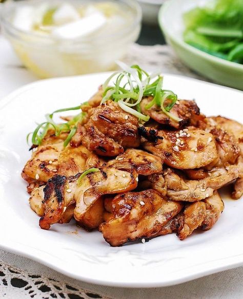 Korean BBQ Chicken (Dak Bulgogi) Dak Bulgogi Recipe, Dak Bulgogi, Spicy Korean Sauce, Korean Sauce, Chicken Bulgogi, Korean Bbq Chicken, Bbq Chicken Recipe, Bulgogi Recipe, Bbq Chicken Recipes