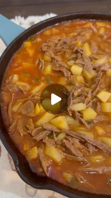 Nelly Valenzuela on Instagram: "Carne Deshebrada con Papas - Mexican Shredded Beef with Potatoes 
This Carne Deshebrada con Papas recipe is perfect for making burritos, enchiladas, tostadas, tacos and more!!! A delicious dish that goes great with beans, rice and either corn or flour tortillas.
#mexicanshreddedbeef #carnedeshebrada #carneconpapas #carneconchile #carneguisada #mexicanbeefstew #mexicanfood #receta #recetas #daisymayscookingandmore #food #foodie #foodies #foodiesofinstagram #recipe #recipes #cooking #instagramfood #instagramfoodie #instagramfoodies #instagramrecipes #instagramcooking 

Ingredients/Recipe:
-1.5 Lbs Flank Steak/Carne Ranchera
-1/2 White onion
-2 Bay Leaves 
-2 Garlic Cloves 
-1 Tbsp Salt
-6 Peppercorns 
-1/2 Diced White Onion 
-1 Diced Jalapeño Peppers, remove s Carne Ranchera, Papas Recipe, Beef With Potatoes, Mexican Beef Stew, Mexican Shredded Beef, Papa Recipe, Carne Guisada, Chile Guajillo, Shredded Beef