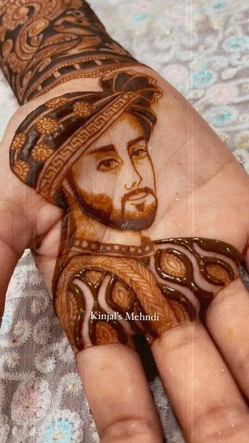 Bride Groom Mehandi Design, Groom Face Mehndi Designs, Groom Mehendi Designs, Mehndi Drawing, Bridal Mehendi Designs Wedding, Bride Mehndi, Independence Day Drawing, Mehedi Design, Beginner Henna