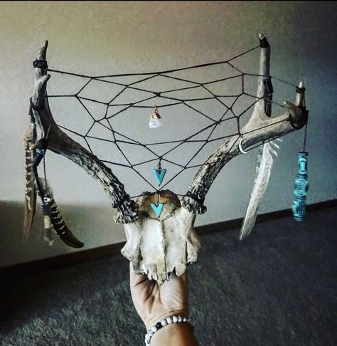 Oddities Crafts, Deer Antler Dream Catcher, Deer Crafts, Antler Dream Catcher, Deer Mount Decor, Deer Skull Decor, Painted Deer Skulls, Deer Skull Tattoos, Antler Ideas