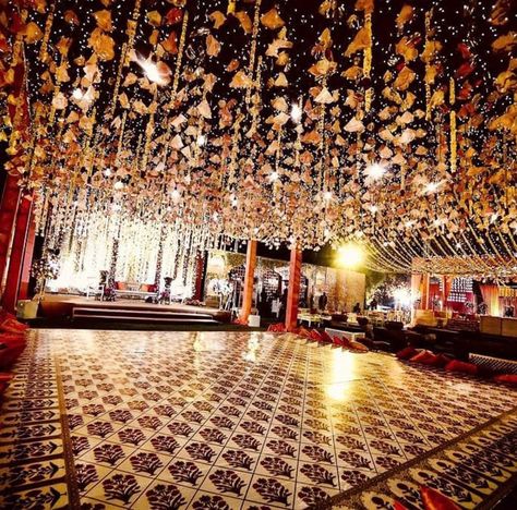 Pakistani Wedding Dance, Indian Wedding Venue, Dance Floor Wedding, Desi Wedding Decor, Luxury Wedding Decor, Wedding Decor Inspiration, Lahore Pakistan, Outdoor Wedding Decorations, Desi Wedding