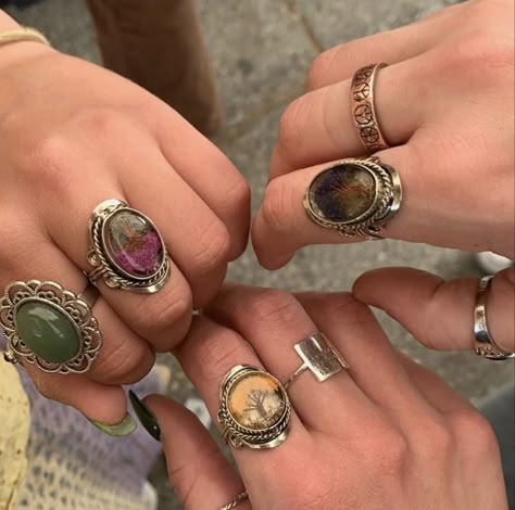 Grunge Jewelry Rings, Grunge Jewelry, Indie Jewelry, Boho Aesthetic, Dope Jewelry, Nail Jewelry, Funky Jewelry, Jewelry Lookbook, Crystal Ring