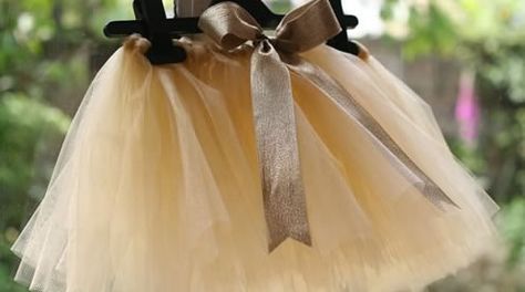 how to make a tutu header How To Make Tutus, Printable Valentines Coloring Pages, Make A Tutu, Girl Presents, Homemade Baby Gifts, Baby Gifts To Make, No Sew Tutu, How To Make Tutu, Diy Tutu