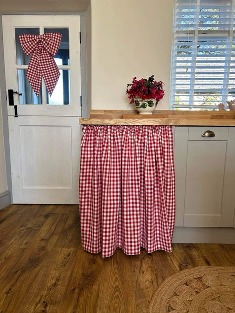 Gorgeous under counter curtain, perfect for hiding away appliances. Dishwasher Curtain, Red Kitchen Curtains, Curtain Wire, Curtain Kitchen, Washing Machine Cover, Standard Kitchen, Net Curtains, Kitchen Curtain, Red Curtains