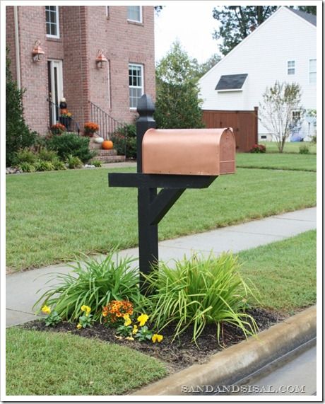 Upscale Landscaping Ideas, Upgrade Mailbox Diy, Mailbox Upgrade, Mailbox Landscape, Mailbox Designs, Copper Mailbox, Easy Home Upgrades, Mailbox Garden, Mailbox Makeover