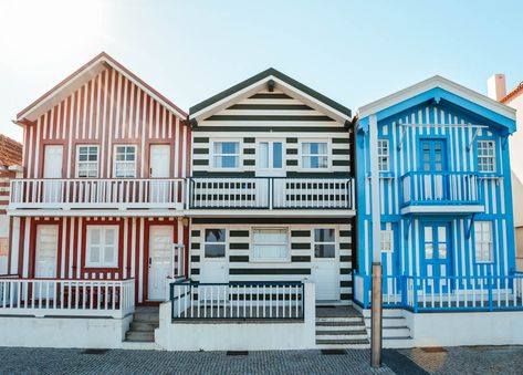 As casinhas coloridas da Praia da Costa Nova em Aveiro Places In Portugal, Costa Nova, Portugal Travel, You Are The World, Travel List, Tour Operator, Beach Town, Algarve, Hotel Spa