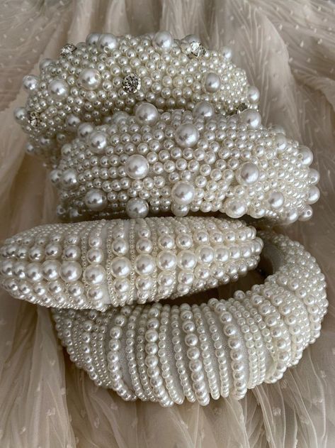 Bead Hair Accessories, Silk Velvet Fabric, Bridal Headdress, Diy Bag Designs, Hair Accessories Pearl, Wedding Designer, Alice Band, Padded Headband, Velvet Headband