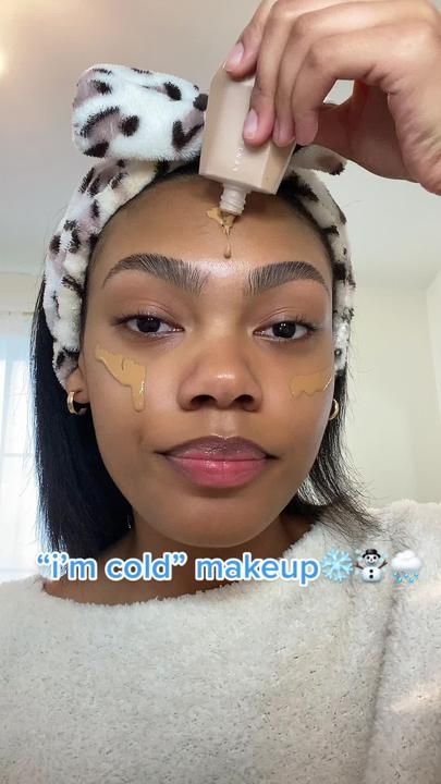 Victoria Majors on TikTok No Lash Makeup, Cold Winter Makeup, Natural Bronze Makeup, Soft Eye Makeup, Outfits And Makeup, Lash Makeup, Makeup Pictorial, Subtle Makeup, No Makeup Makeup