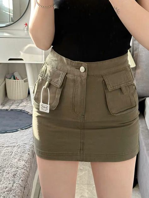 Denim Short Skirt, Feeling High, Fade Cut, Khaki Skirt, College Style, Slip Skirt, Suit Fabric, Aesthetic Outfit, Denim Short