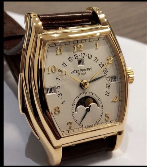 Patek Philippe Watches Men, Stylish Watches Men, Fancy Watches, Patek Philippe Watches, Vintage Timepiece, Premium Watches, Expensive Watches, Vintage Watches For Men, Antique Watches