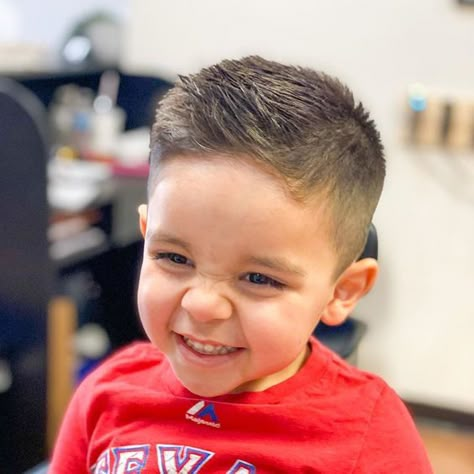 Toddler Boy Haircuts - Ideas and Tips For Adorable Styles - Just Simply Mom Popular Boys Haircuts, Hair Plait, Boys Fade Haircut, Plait Styles, Toddler Hairstyles Boy, Updo Easy, Hairstyles Anime