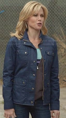 Julie Bowen Haircut, Modern Family Claire, Julie Bowen Hair, Claire Dunphy, Julie Bowen, Modern Haircuts, Family Fashion, Family Outfits, Hair Today