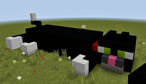 Cute house black cat with white spoots Minecraft Pet Cemetary, Cat Builds Minecraft, House For Cats Minecraft, Minecraft Cat Building, Minecraft Animal House Ideas, Cat Build Minecraft, Black Minecraft House, Cat Minecraft Build, Cat Statue Minecraft