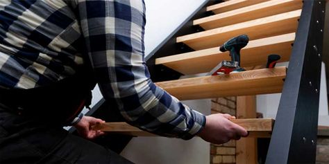 Diy Attic Ladder, Diy Loft Ladder, Loft Ladder Ideas, Loft Stairs Ideas, Build A Loft, Loft Door, Diy Loft, Best Ladder, Stair Ladder