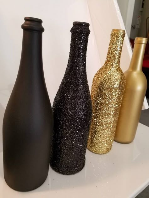 Gatsby Birthday, Glitter Wine Bottles, Prohibition Party, Gatsby Birthday Party, Cheer Banquet, 20s Party, Roaring 20s Party, Gatsby Themed Party, Gatsby Theme