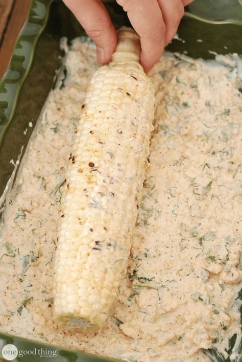 Grilled Street Corn, Vienna Bread, Fiesta Night, Elote Recipe, Mexican Street Corn Recipe, Corn Recipes Side Dishes, Street Corn Recipe, Corn Dishes, Buttered Corn