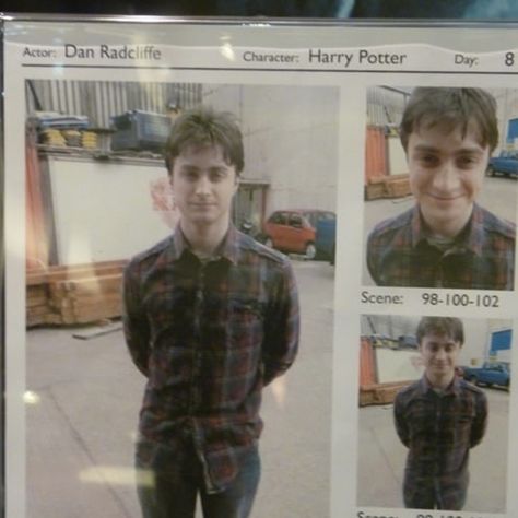 Ron And Harry, Daniel Radcliffe Harry Potter, Oliver Wood, Neville Longbottom, Harry Potter Actors, Harry James, Harry James Potter, Haikou, Harry Potter Pictures