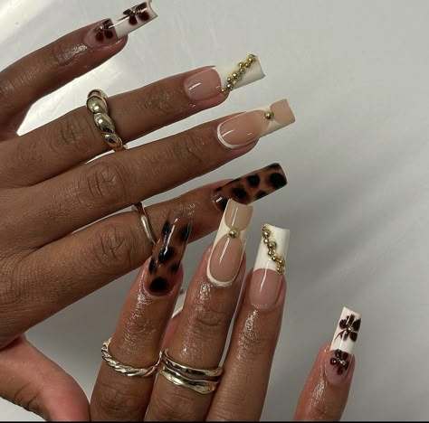 Long Acrylic Nails Neutral Colors, Artistic Nail Art, Square Acrylic Nails Fall, Short Fall Acrylic Nails, Nails Inspo Square, Short Acrylic Nail Designs, Cheetah Print Nails, Long Square Nails, Fully Booked