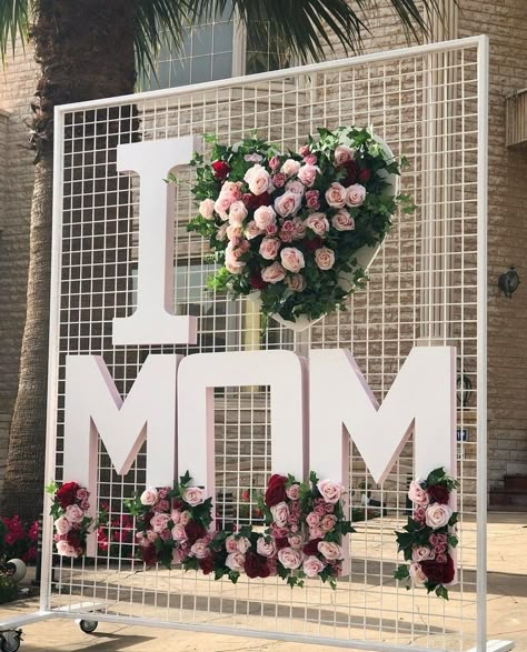 Mom Photo Backdrop, Mothers Day Stage Decoration, Mom Backdrop Ideas, Mother's Day Backdrop Decor, Mothers Day Event Decor, Mother Day Backdrop Ideas, Mother Day Decoration Ideas Decor Mom, Mother’s Day Church Decor Ideas, Mother’s Day Display