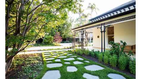 Bluestone Pavers, Rose Arbor, Evergreen Hedge, Lawn Edging, Old World Style, Charming Garden, Garden Landscape Design, Garden Lovers, Lush Garden