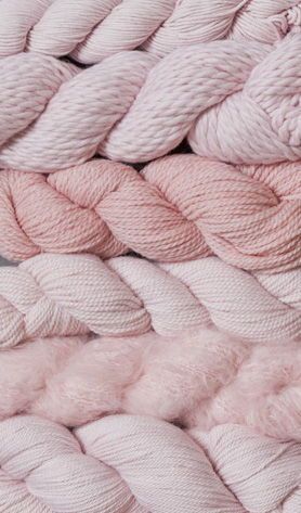 Pink Blue Sky Fibers yarn options. Pink Yarn Aesthetic, Yarn Background Wallpaper, Pink Crochet Aesthetic, Yarn Wallpaper, Yarn Photography, Wallpapper Iphone, Yarn Aesthetic, Pink Blue Sky, Fiber Texture