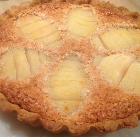 Pear Frangipane Tart, Pear Tart Recipe, Pear And Almond Tart, Pear Dessert Recipes, National Dessert Day, Canned Pears, Frangipane Tart, Pear Tart, Thomas Keller